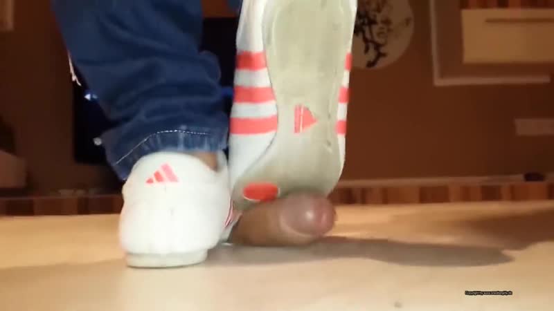 Sneaker shoejob