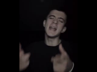 Kambulat она немного ниже меня ростом (сниппет)