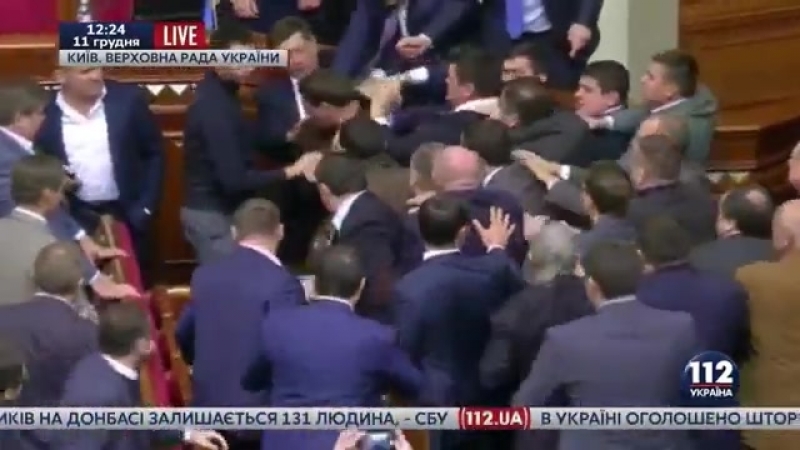 Полное видео драки барна vs яценюк в раде