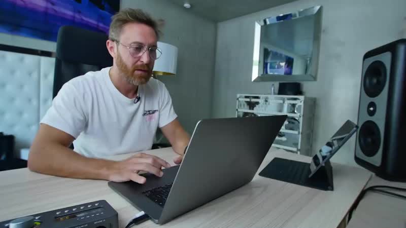 How to make a cardi b 'wap' bootleg with david guetta