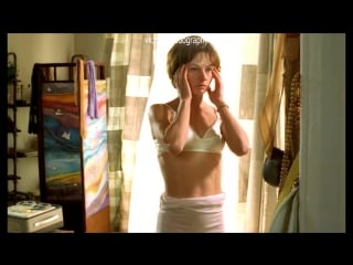 Алёна бабенко в лифчике в фильме "водитель для веры" (павел чухрай, 2004)