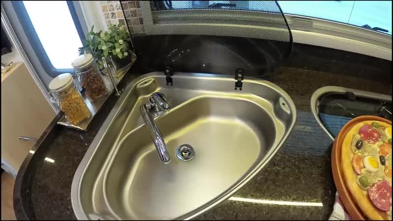 [santo inácio motorhomes] motorhome iveco | lançamento santo inácio 7 5 si chassi motorhome iveco daily 70 170