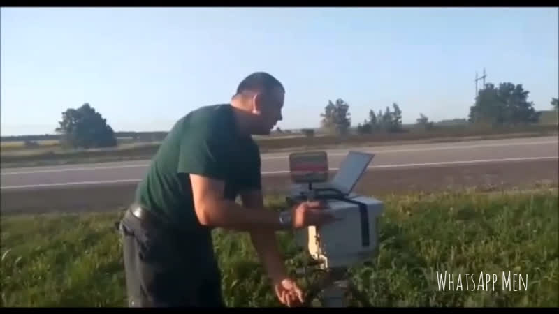 Объяснил чуваку с камерой кто он есть на самом дела