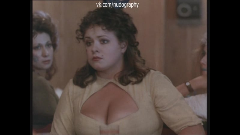 Елена цыплакова в фильме "сукины молодые" (1990, леонид филатов)