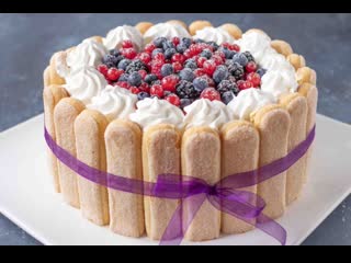 Charlotte ai frutti di bosco