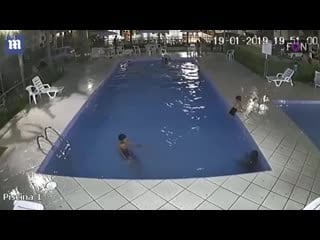 [daily mail] moment toddler saved from drowning in swimming pool!!