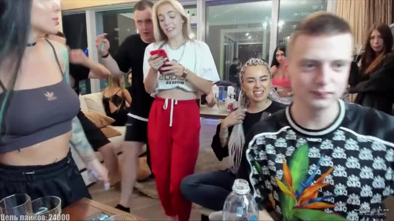 Девушку облили водой на стриме🔥💧 mellstroy девушки со стримов