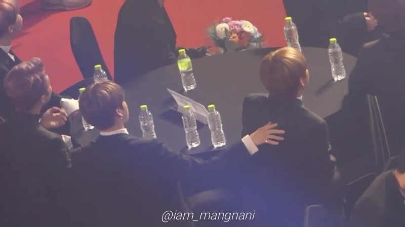 Шаловливые ручонки