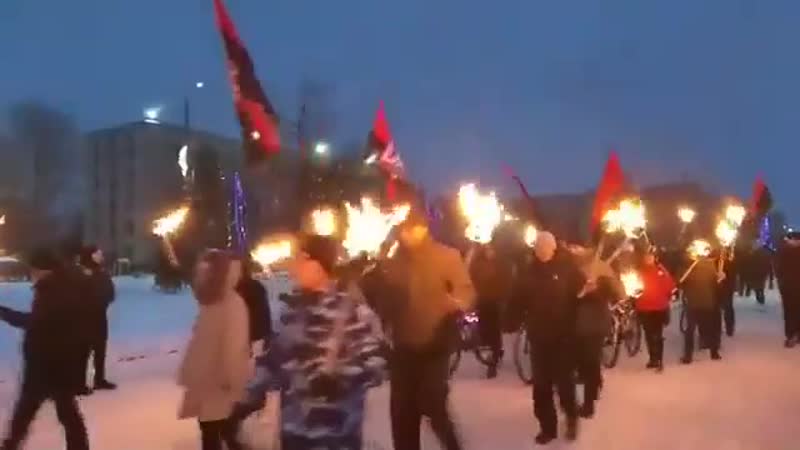 Славянск, донецкая область, час назад!!! степан бандера