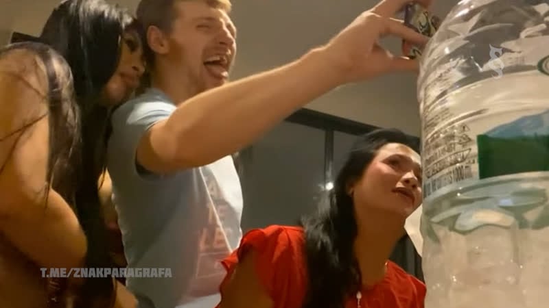 Vjlink и три тайские шаболды