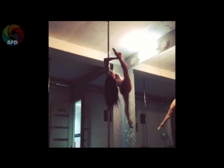 Sls julia bozina no gravity amazing pole dance