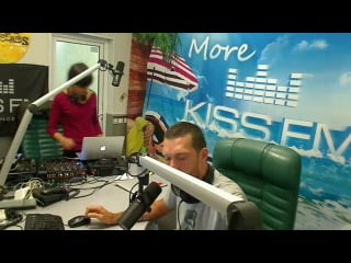 032 [studio webcam] tapolsky time2bass 21 08 2013 kissfmua live