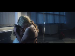 Самара уивинг (samara weaving hot scenes in "mayhem" 2017)