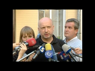 Турчинов на суддів і міліціонерів, які забороняли день незалежності, треба заводити справи