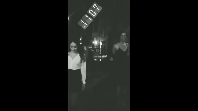Алисия дебнем кери в maxpapendieck instagram story #2 |