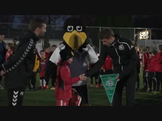 Die mannschaft training session with porn