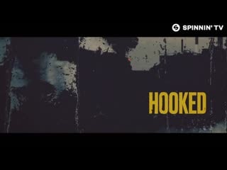 Notion hooked (official lyric video)