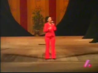 Toxtatilgan porno boglangan Stol ustida jinsiy aloqa video