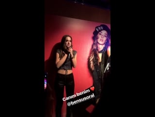 Bensu soral mavi glam presentation 12 10 17