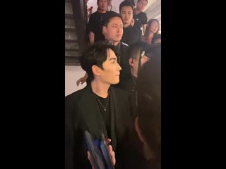 #zhuyilong louis vuitton улыбаемся и машем 11 07 2019