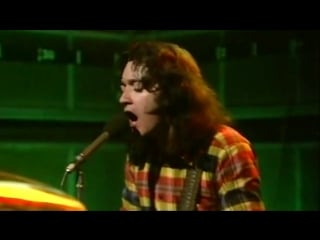 Rory gallagher walk on hot coals (old grey whistle test,1973)