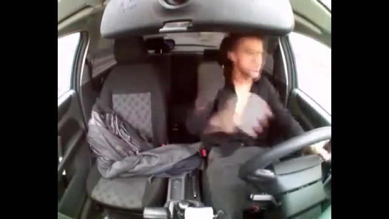 Наркоман угнал машину гибдд, запись с регистратора дтп 2013