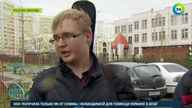 Фасады московских домов ко дню победы украсили портретами героев войн