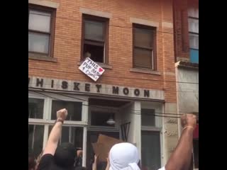 He barks for change ❤️