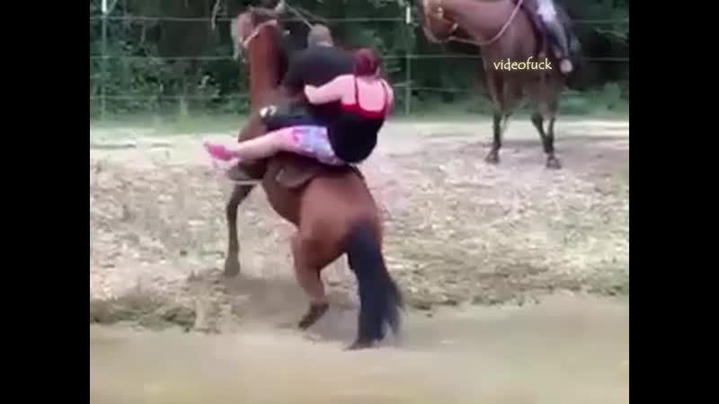 Сбросила балласт