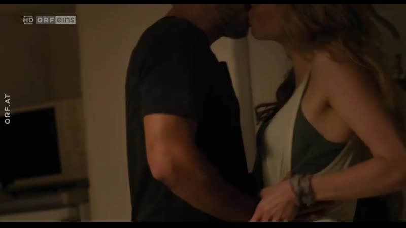 Лили эппли моя плоть и молодые ( 2016 )