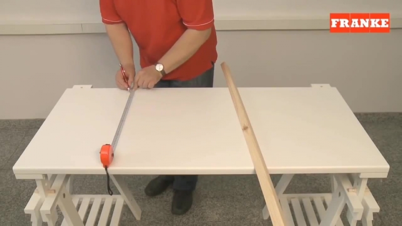 Устаноа кухонной мойки franke