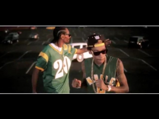Snoop dogg wiz khalifa young, wild and free ft bruno mars [official video] 21