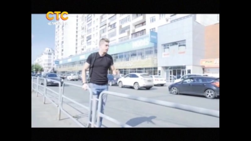 Пешеходные переходы около киномакса