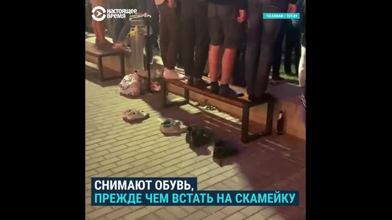 Как "бандиты и наркоманы" поддерживают порядок во время протестов в беларуси