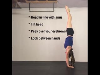 Kirsty grosart handstands