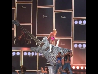 Britney spears i love rock'n'roll (17 08 2016)
