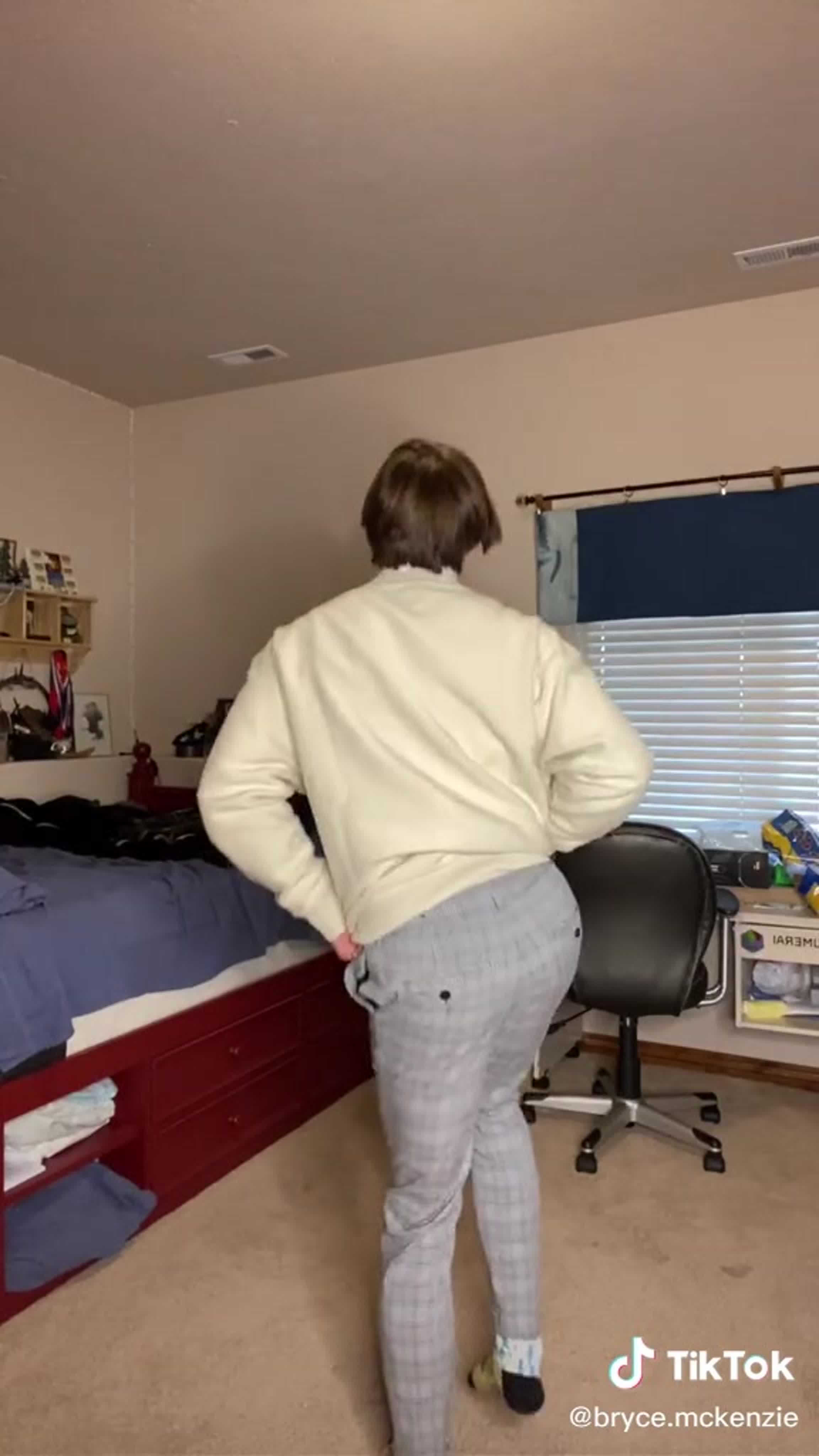 Bryce mckenzie - ExPornToons