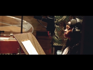 Rihanna bitch better have my money (in studio behind the scenes)