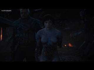 Отважная скарлетт йоханссон (scarlett johansson) в фильме "призрак в доспехах" (ghost in the shell, 2017, руперт сандерс) 1080p