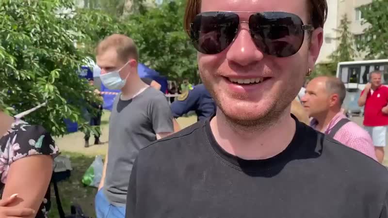 Настало время восхитительных историй киевлянин из пострадавшего от взрыва дома заявил, что после случившегося полицейские ворва