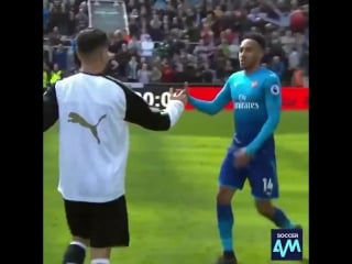📺 savage nufc midfielder matt richie leaves aubameyang absolutely hanging