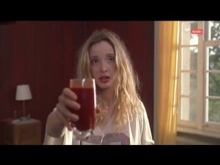 Жюли дельпи (julie delpy hot scenes in "an american werewolf in paris" 1997)