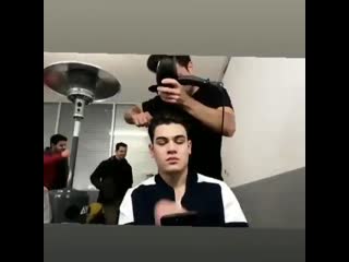 Saçlar nasıl olmuş @atakanhosgoren ahfc teamali 4n1kyenibaşlangıçlar foxplay fox @atakanhosgoren @atakanhosgoren ilk video d