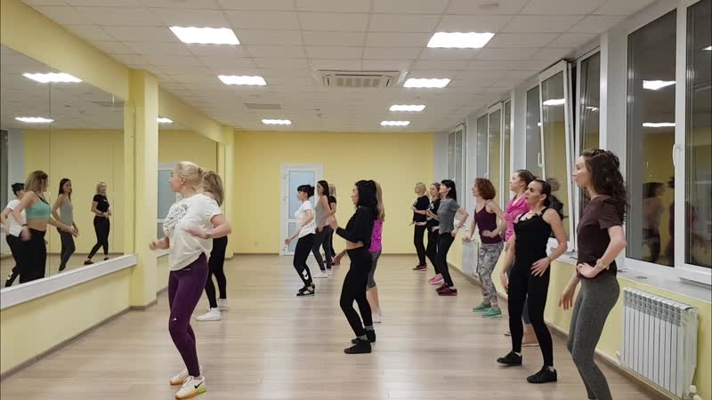 Нежные и грациозные красавицы "2 поток bachata lady style"