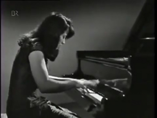 Liszt hungarian rhapsody no 6, martha argerich, 1966