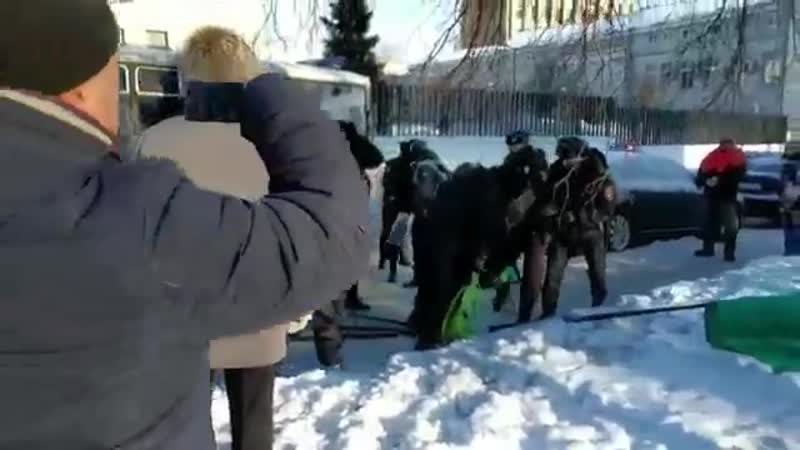 Жесткие porn video – Срочно! жесткие задержания у посольства японии в москве 22 01 2019