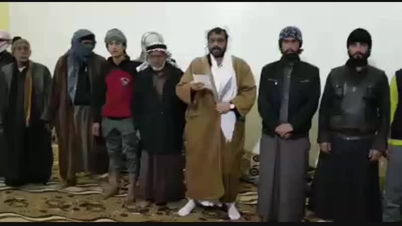 Члены семьи одного из арабских ополченцев рпк (сдф),попавших в плен к боевикам иг, записали видеообращение