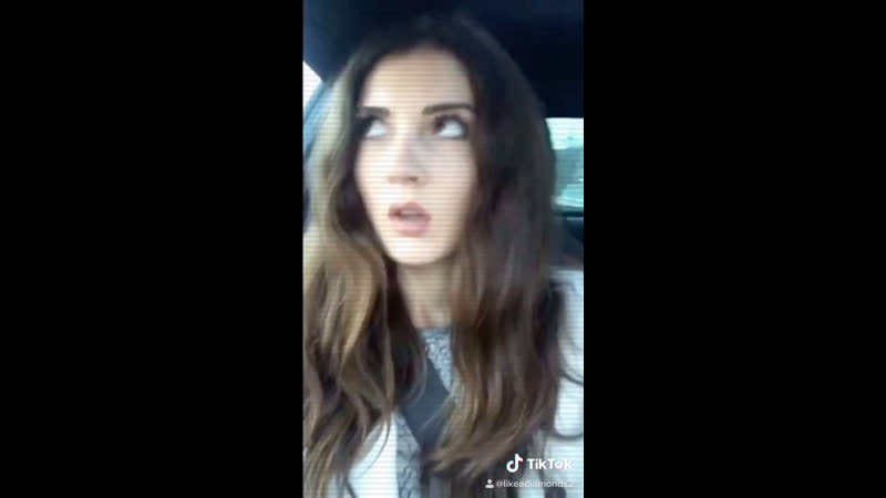 Burcu ozberk ⚡️dua lipa