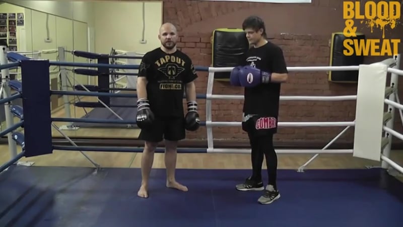 Встречный апперкот в корпус