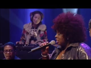 Guru's jazzmatazz feat angie stone keep your worries (live)